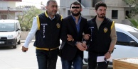 6 ayrı suçtan aranan şüpheli kahvahanede yakalandı