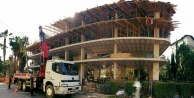 Alanyalı firma Antalya'yı inşa ediyor