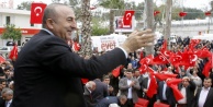 Çavuşoğlu Avrupa'daki Türklere sahip çıktı