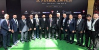 Çavuşoğlu ve yönetimi futbol zirvesinde
