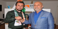 Alanyaspor'a 300 bin Lira değerinde hediye