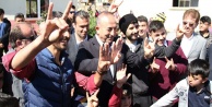 Çavuşoğlu'ndan 'Bozkurt' selamı