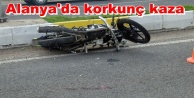 Traktörle motosiklete çarpıp kaçtı