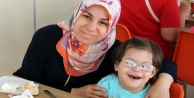 Özel çocukların anneleri anlattı
