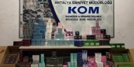 Kaçak parfüm ve kaçak sigaraya polis darbesi