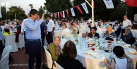 Türel'den anlamlı iftar daveti