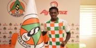 Alanyaspor'a müjde: Kiralık yıldız takımda kalıyor