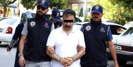 FETÖ'nün sözde imamı tutuklandı, eşi serbest