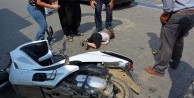 Yola fırlayan çocuğa motosiklet çarptı