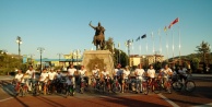 Alanya'daki fuara bisikletli tanıtım