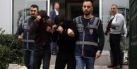 Antalya’da 3 oto hırsızı yakalandı
