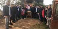 Ak Gençlik'ten Erdoğan sevdalısı ressama ziyaret