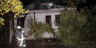 Boş binada yangın: 1 itfaiyeci yaralandı
