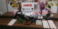 Dört uyuşturucu taciri gözaltında