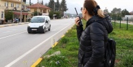 Sivil kadın polisler trafik canavarlarının korkulu rüyası oldu