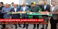 Alanyaspor'a otobüs hediye edildi