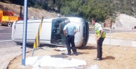 Güney Koreli turistleri taşıyan minibüs kaza yaptı: 4 ölü