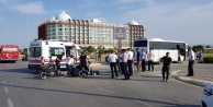 Midibüs ile motosiklet çarpıştı: 1 ağır yaralı