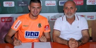 Alanyaspor Merih Demiral'a imza attırdı