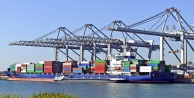 İhracat arttı, ithalat azaldı