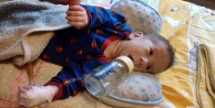 Alanyalı Mete bebeğin hayatı gelecek yardımlara bağlı