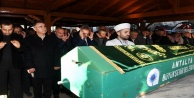 Alanyalı Mevlüt Yeni’nin kayınpederi toprağa verildi