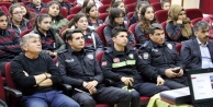 Emniyetten öğrencilere özel sunum