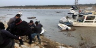 Fırtına tekneleri vurdu! Tur teknesi sürüklendi
