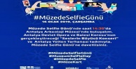 Müzede Selfie Günü