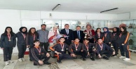 Halk oyunlarının Alanya şampiyonları Yüksel'i ziyaret etti