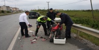 Antalya-Manavgat karayolunda motosiklet otomobile çarptı: 1 yaralı