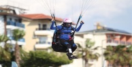 Dünya yamaç paraşütü hedef şampiyonası Alanya'da yapılıyor