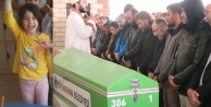 Merve son yolculuğunda herkesi ağlattı