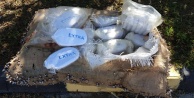 Alanya’da sahile bir çuval uyuşturucu vurdu