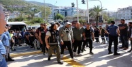 Alanya'da yasadışı bahisten alınan 40 kişiden 19'u tutuklandı
