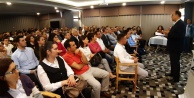 Otel çalışanlarına virüs semineri