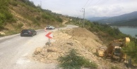 Büyükşehirden Bıçakçı- Üzümlü yoluna bakım
