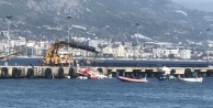 Alanya’da içerisinde turist olan tekne battı