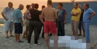 Alanya’da plajda voleybol oynarken kalp krizi geçirdi