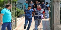Antalya’da yaralama, iş yeri ve otomobil kurşunlama iddiasına 2 gözaltı
