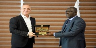 Uganda heyeti Antalya OSB'de iş birliği fırsatlarını değerlendirdi