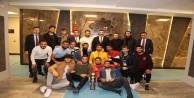 ALKÜ Futbol Takımı gururlandırdı