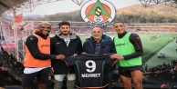 Türkiye’nin konuştuğu Mehmet, Alanyaspor’u ziyaret etti
