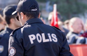 Alanya'da delil vermemek için para isteyen polislere ceza yağdı