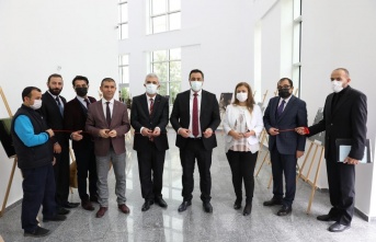 ALKÜ’de şehit öğretmenler anıldı