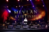 Mevlan Kurtishi Adin Resort Hotel’de yoğun katılımla sahne aldı!