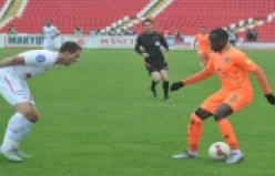 ALANYASPOR YİNE HAKEM KURBANI