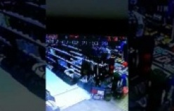 Alanya'daki hırsızlık anları saniye saniye kamerada