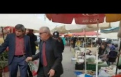 Pazarcılara jest yaptı