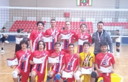 Alanya Bahçeşehir Koleji yarı finallerde